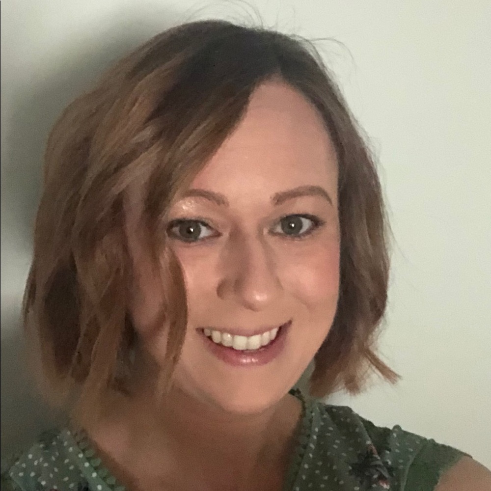 Meet your Posher, Crystal